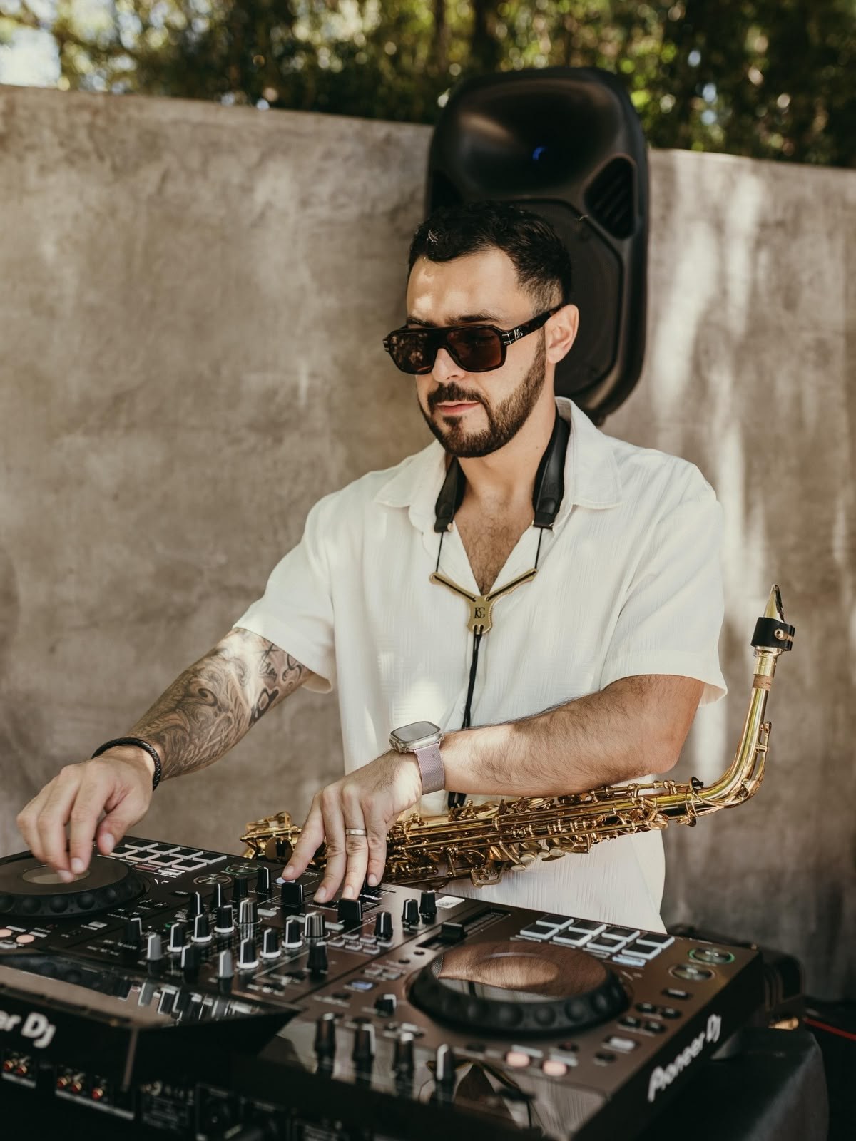 Sax & brass at Ocasa Rooftop